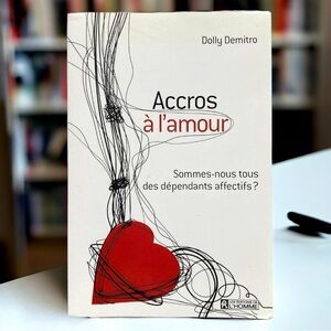 3📚/$25 📍 Accros à l'amour